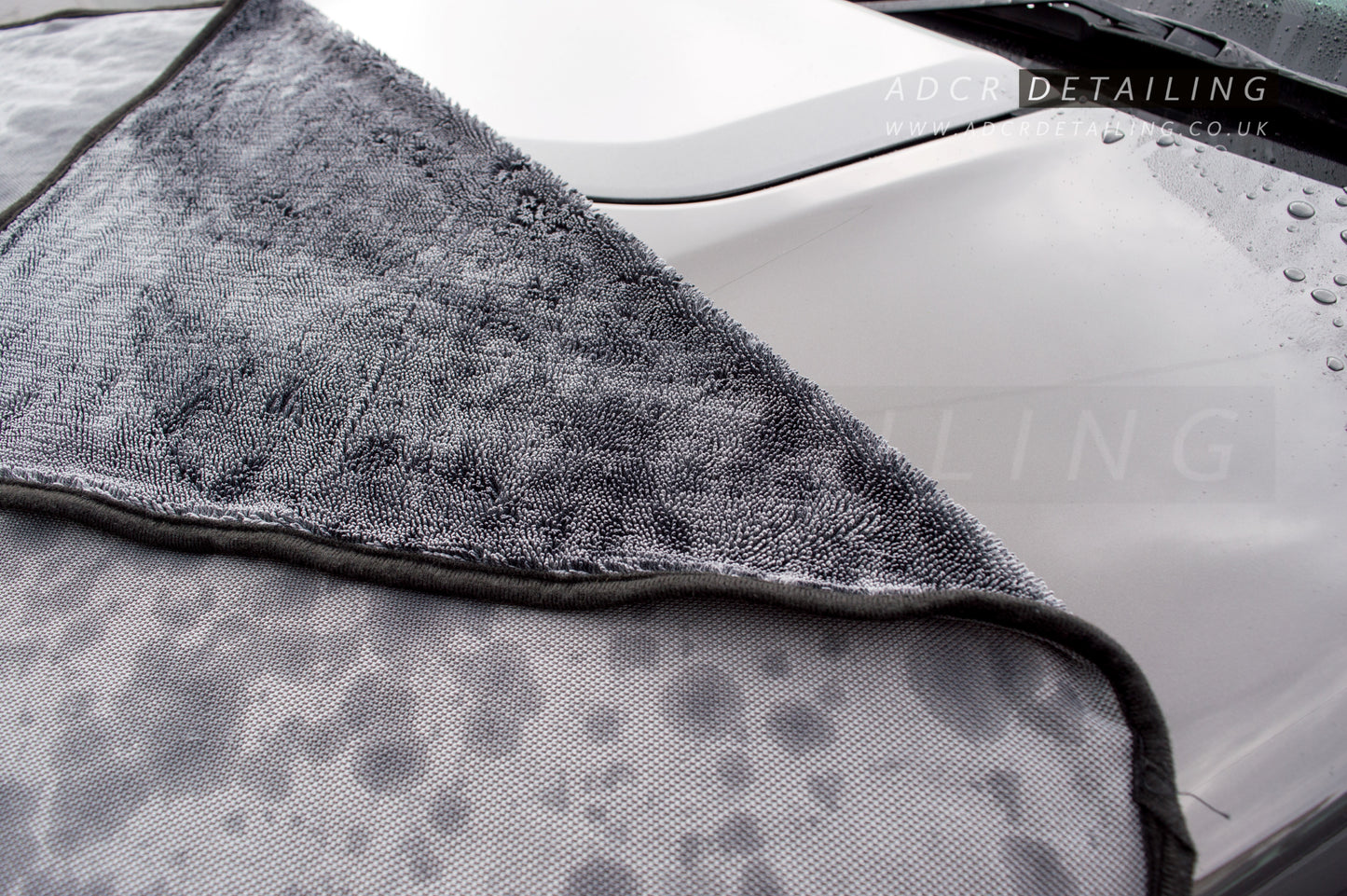 Extra Large Twisted Loop Microfibre Drying Towel 620gsm