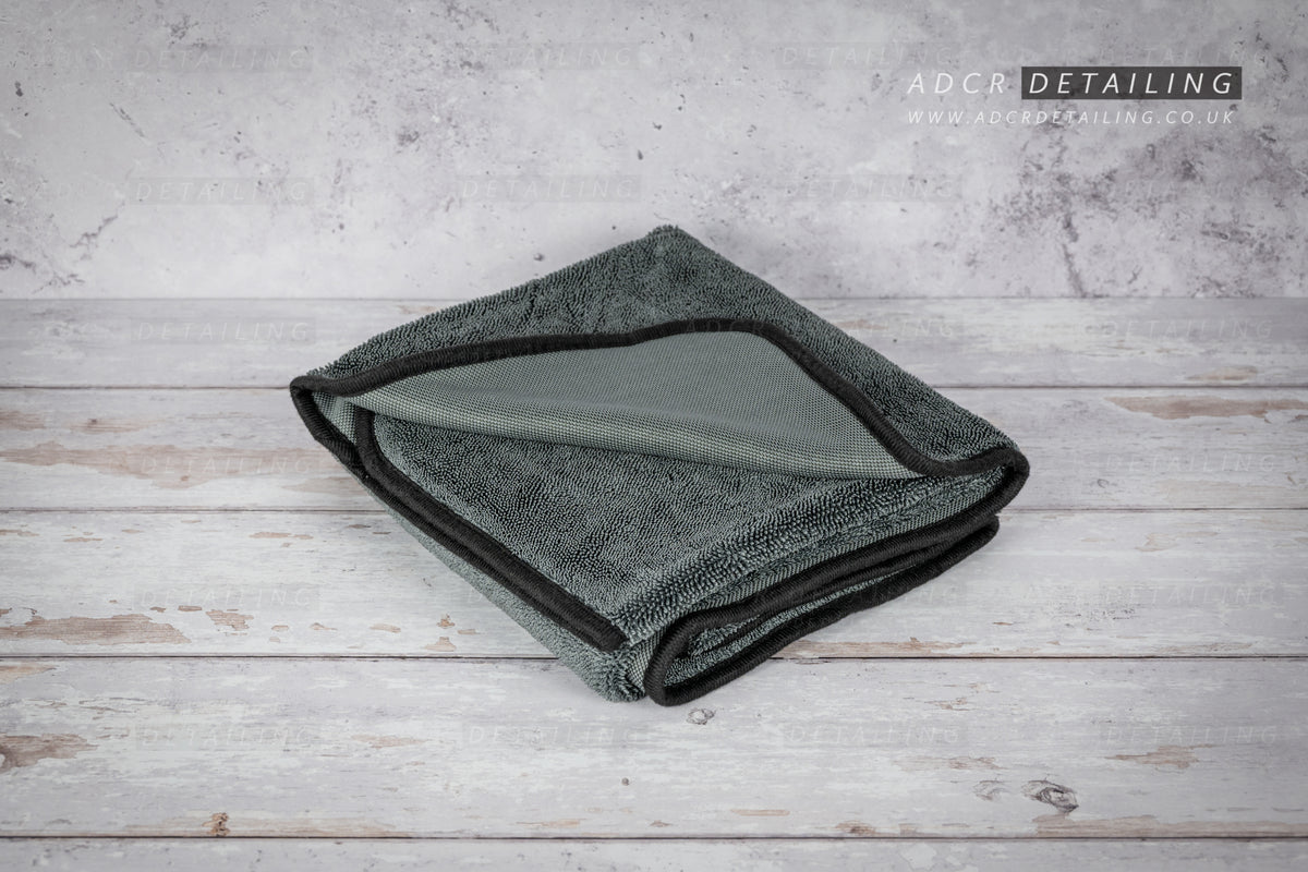 ADCR Detailing Premium Microfibre Twisted Loop Drying Towel 70x90cm Single Sided Grey. Ultra absorbent twisted loop technology.