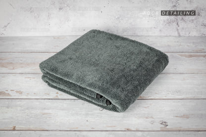 Extra Large Twisted Loop Microfibre Drying Towel 620gsm
