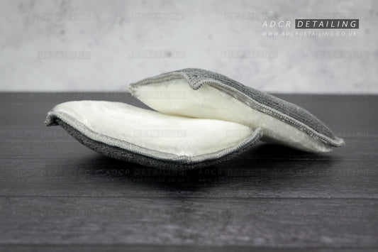 Detailing Interior Scrub Pad, with bristles on one side and microfibre on the other. Ideal for interior car cleaning and leather car seats, steering wheels etc. High quality, premium interior scrub pads.