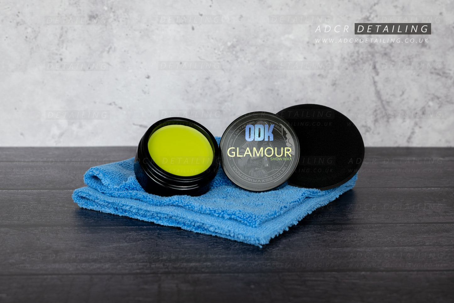 ODK Waxes Glamour Show Wax with Microfibre and Sponge Applicator. Premium Detailing Carnauba Wax. Easy to apply and buff, for a deep gloss.
