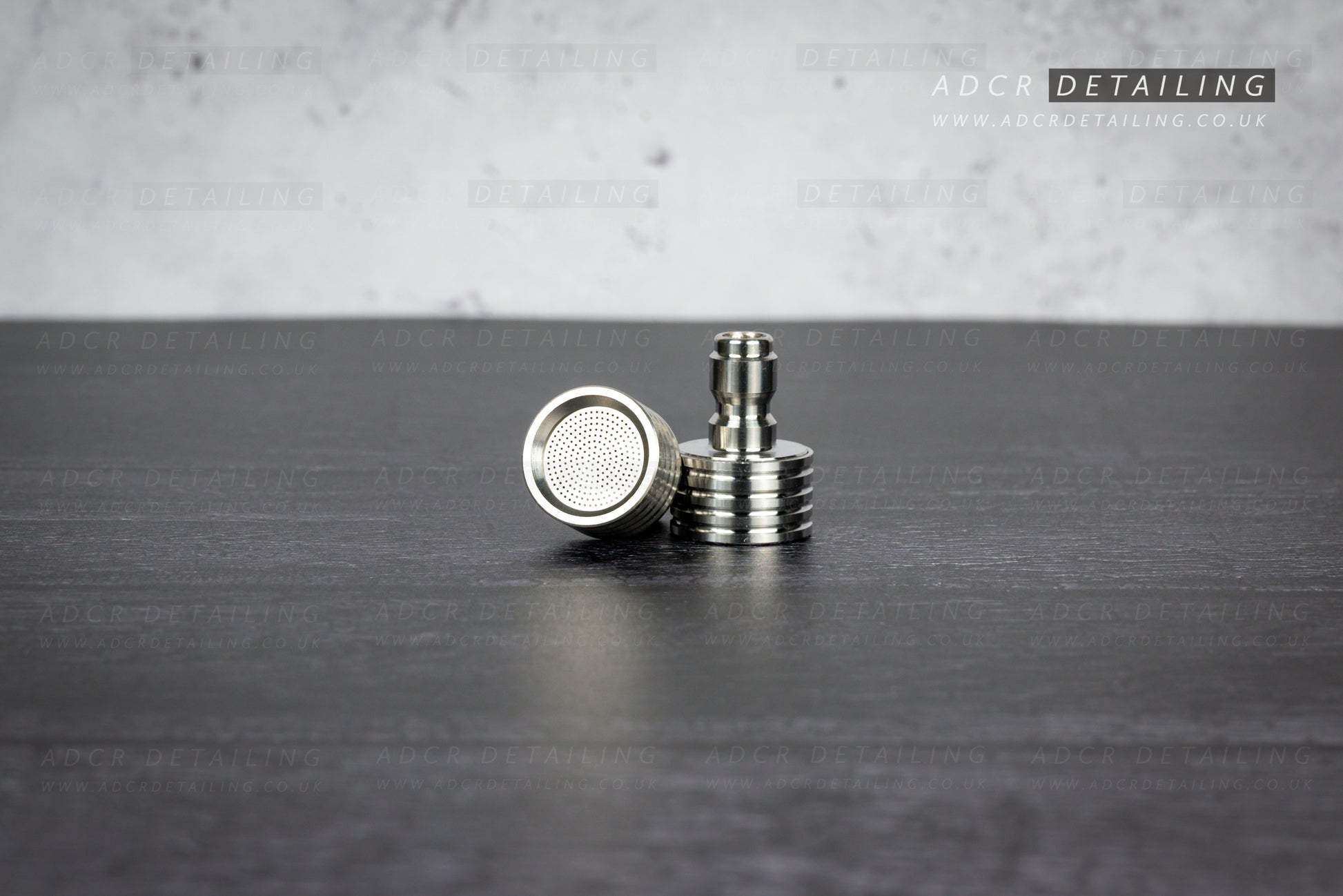 1/4in Quick Release Shower Head Nozzles for car detailing and valeting. Ideal for rinsing door shuts, fuel flaps and frothing up shampoo in detailing buckets.