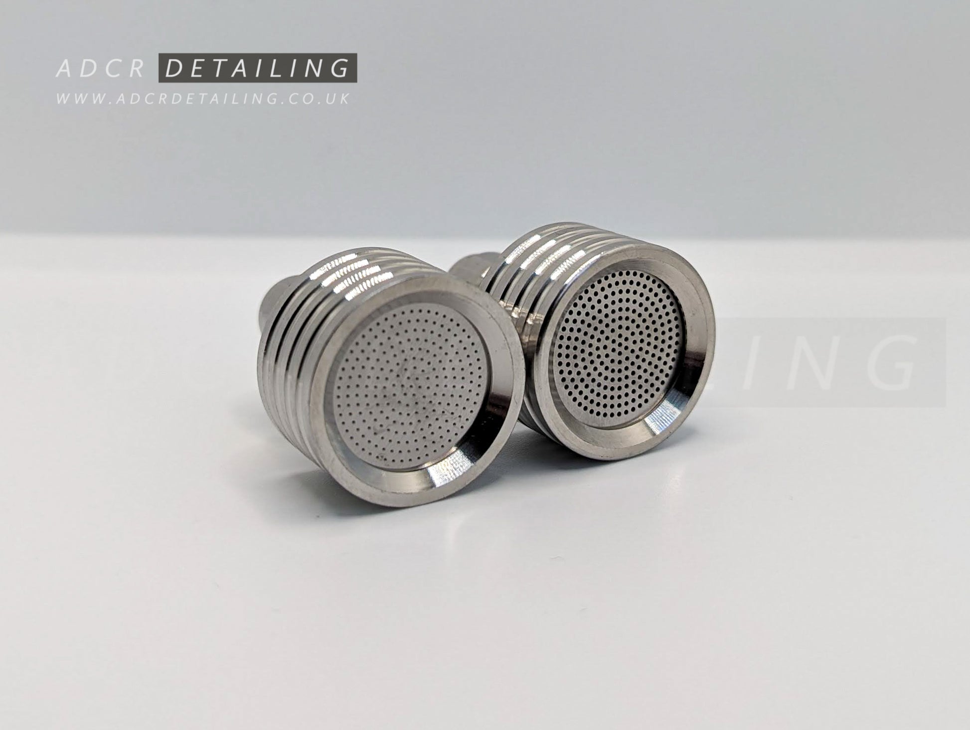 1/4in Quick Release Shower Head Nozzles for car detailing and valeting. Ideal for rinsing door shuts, fuel flaps and frothing up shampoo in detailing buckets.