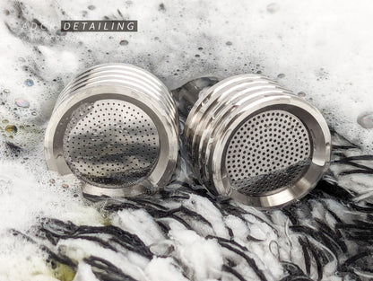 1/4in Quick Release Shower Head Nozzles for car detailing and valeting. In detailing bucket of water and car shampoo on a wash mitt.