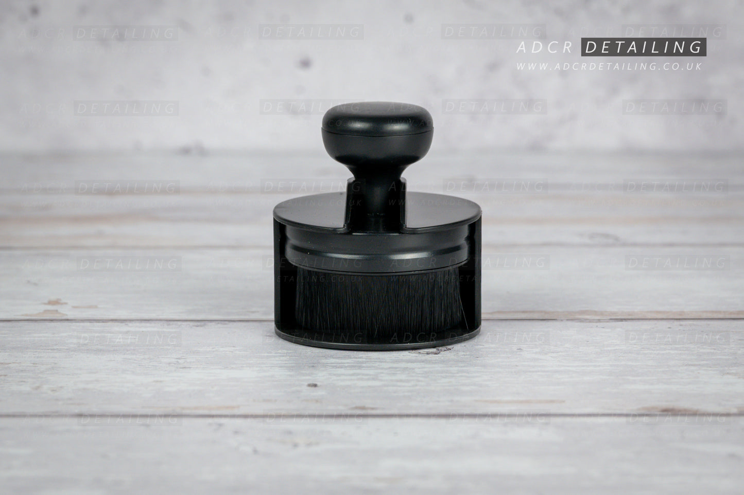 Tyre Dressing Applicator Brush for detailing. Applying tyre shine / dressing to tyres.