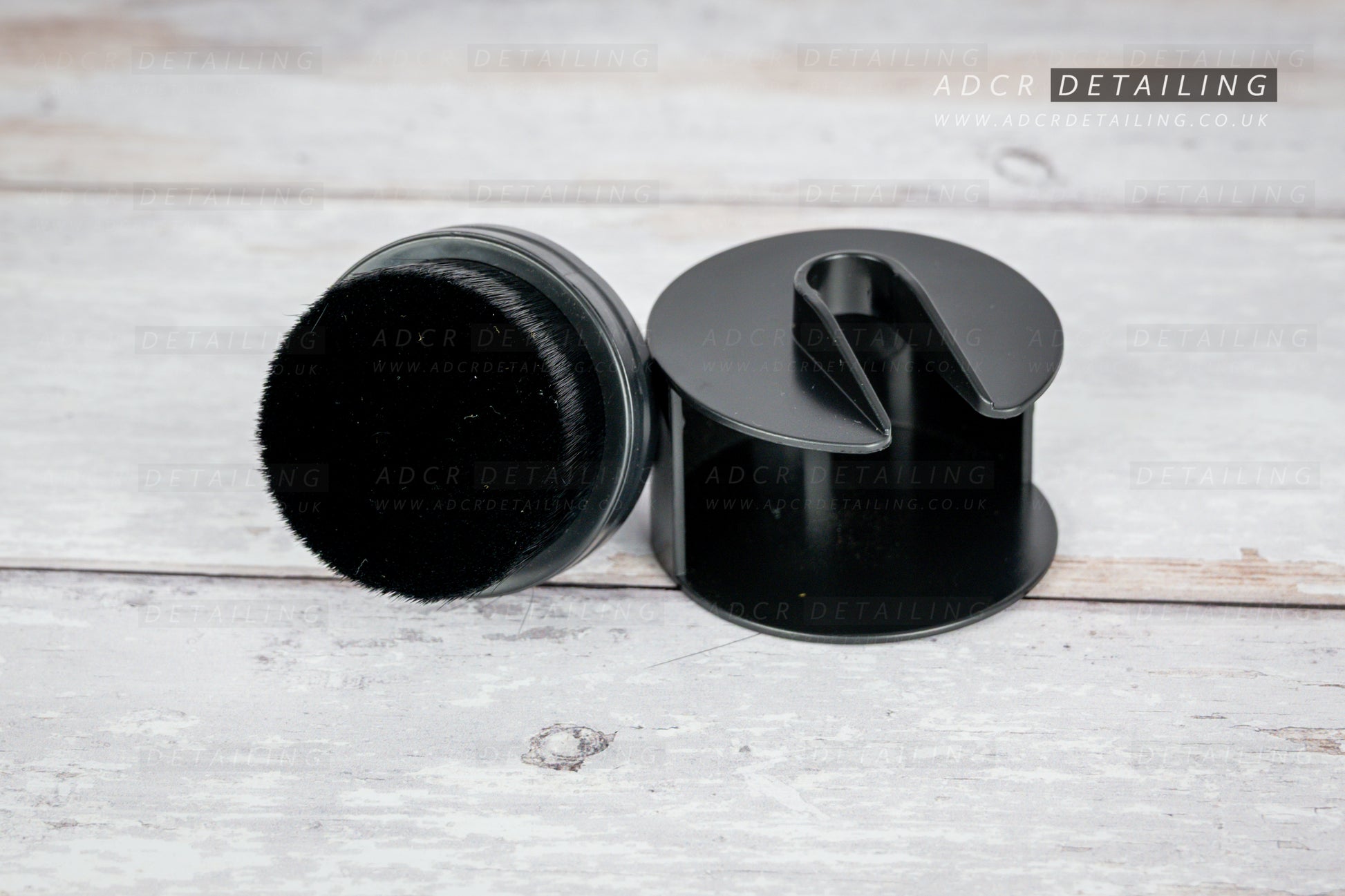 Tyre Dressing Applicator Brush for detailing. Applying tyre shine / dressing to tyres.