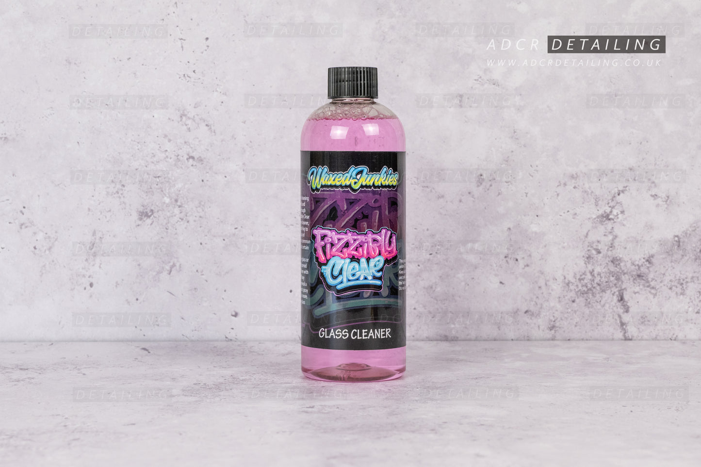 Waxed Junkies Fizzibly Clear Glass Cleaner. Glass cleaner for car detailing. Streak-free, easy to use glass cleaner.