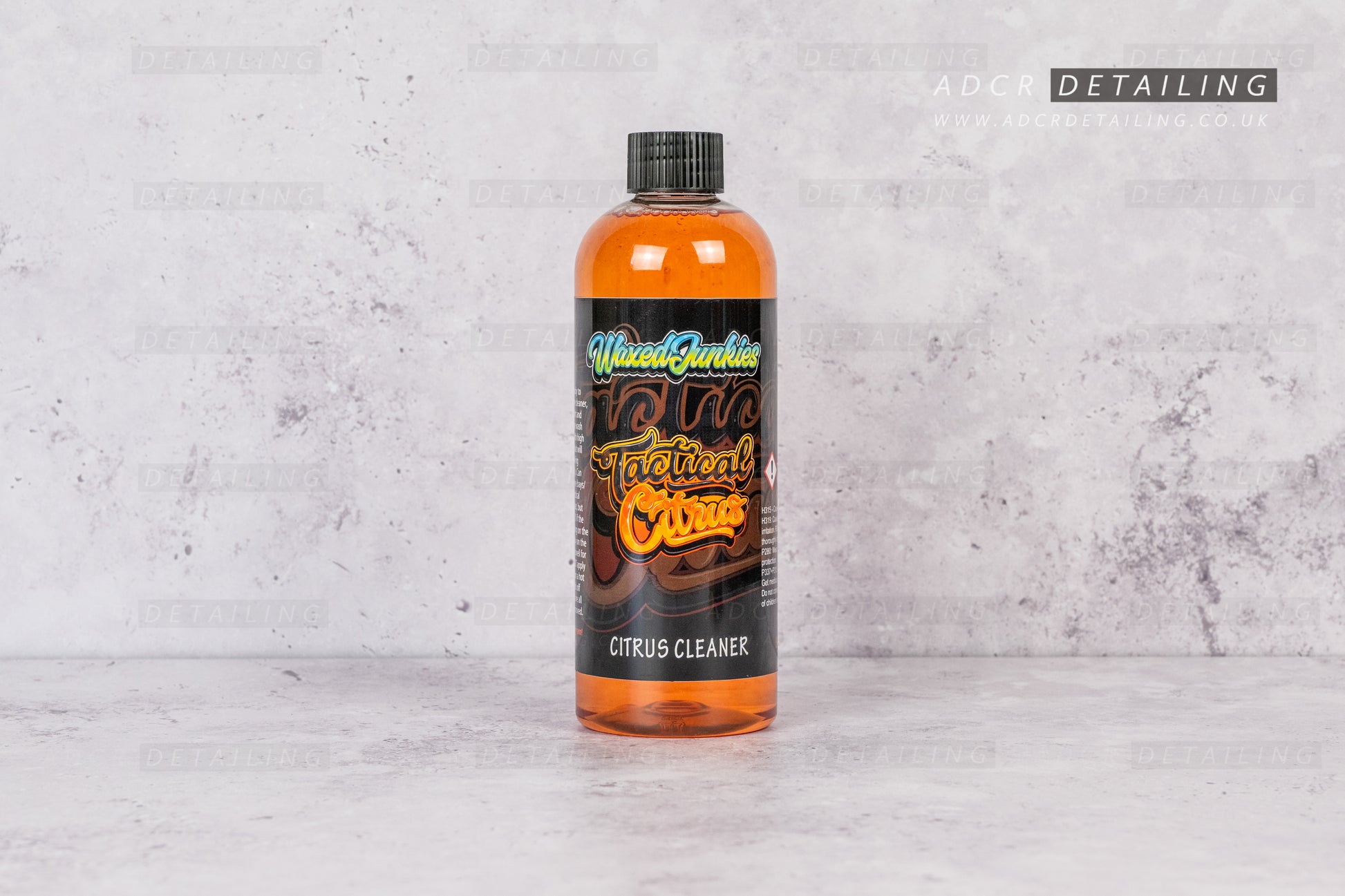 Ready to use citrus pre-wash for car detailing. Great value citrus cleaner for car washing.